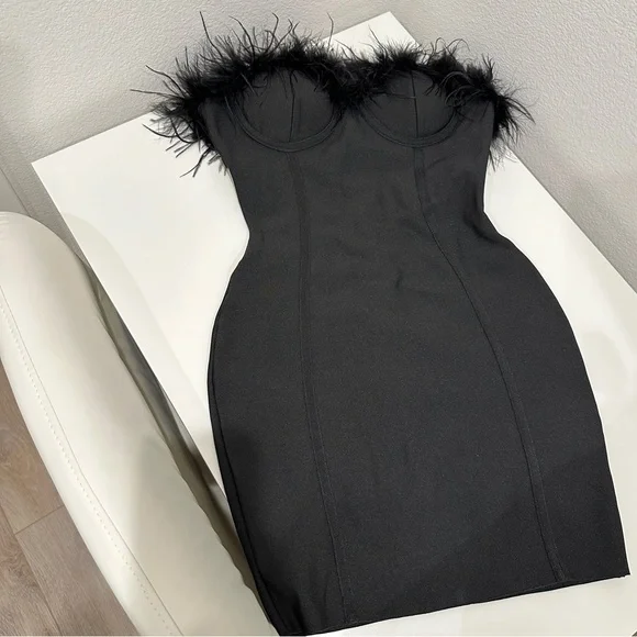 Superdown Ramona Bustier Dress - Picture 3 of 5